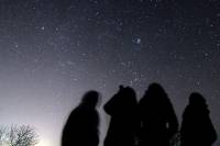 Японские ученые придумали искусственные метеоритные дожди. Дорого, но красиво