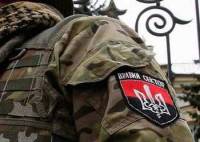 Активисты «Правого сектора» обживаются под АП. А также появились на блокпосту на Бориспольской трассе