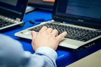 Ученые придумали, как взломать неподключенный к сети компьютер