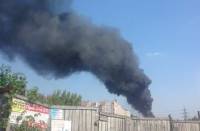 Над Бучей на Киевщине валит густой дым