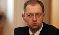 Яценюк обещает, что Кабмин проверит работу таможенных служб