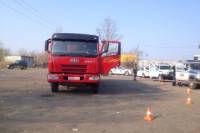 В Австрии обнаружен грузовик с мертвыми мигрантами. В автомобиле более 70 тел