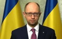 Яценюк требует наказать виновных в кровопролитии у стен парламента