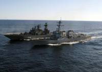По данным СМИ, в направлении Сирии движутся два российских военных корабля