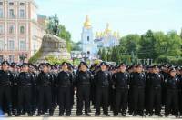 В Киеве милиционеры решили подбросить подросткам наркотики. Вмешался патруль