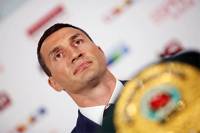 Бой Кличко-Фьюри перенесен из-за травмы украинского чемпиона