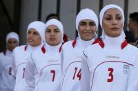 Восемь человек из женской сборной Ирана по футболу оказались... мужчинами