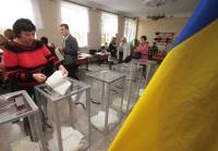 В Чернигове подкупали избирателей, на Закарпатье открыли уголовные производства, а во Львове обошлось без серьезных нарушений