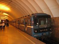 В Киеве закрыли станцию метро «Крещатик». Опять ищут бомбу