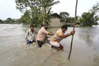 В Индии сильнейшее за последние 100 лет наводнение. Погибли более 300 человек