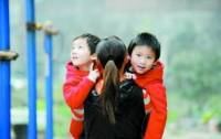 Китайцам официально разрешили иметь двоих детей