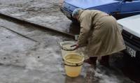 В Запорожье более 100 тысяч жителей вторые сутки остаются без воды из-за аварии на водоводе