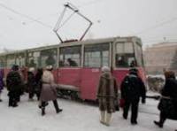 В Киеве мужчина попал под трамвай