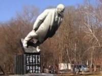 Запорожский горсовет единогласно признал Россию агрессором и постановил демонтировать крупнейший памятник Ленину