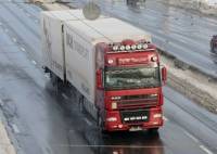 Кабмин разрешил транзит российского грузового транспорта через Украину