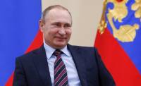 Российская экономика тонет. Так почему же улыбается Путин?
