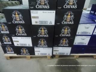 Контрабандисты пытались ввести в Украину почти 2 тысячи бутылки элитного алкоголя