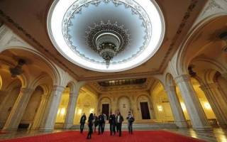 Бывшую резиденцию Чаушеску открыли для туристов