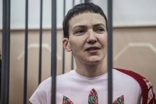 Савченко не удалось отговорить от сухой голодовки. Ежедневно она теряет вес
