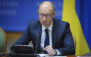 Яценюк заявил, что готов на любые политические решения, чтобы сформировать коалицию