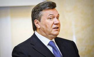 Адвокаты Януковича придумали, как экс-президенту «откосить» от показаний в посольстве