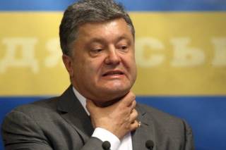 Почему после офшорного скандала Порошенко не ушел в отставку?