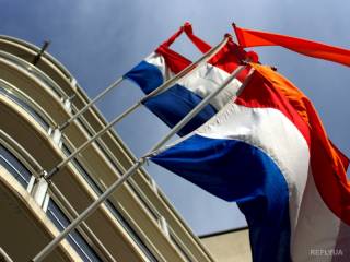 В Нидерландах хотят провести референдум по ЗСТ с США