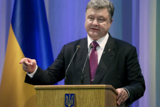 Порошенко: Угроза суверенитету Украины сохраняется