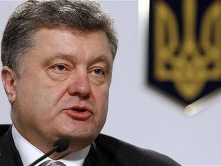 Порошенко очень убедительно попросил депутатов поддержать судебную реформу