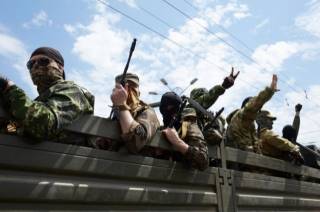 В зоне АТО боевики на КамАЗе подорвались на собственном минном поле
