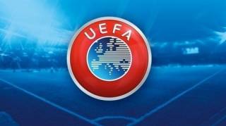 УЕФА придумала наказание сборной России. Безголовым фанатам стоит задуматься