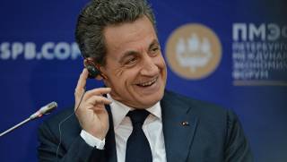 Саркози призывает не пускать Украину в НАТО