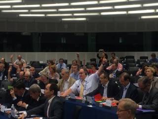 Евродепутаты одобрили предоставление Украине безвизового режима