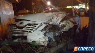 В Киеве таксист протаранил «Тойоту», отправив в больницу четыре человека