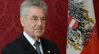 Президент Австрии Фишер ушел в отставку