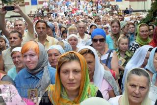 Ко Всеукраинскому крестному ходу присоединились около 10 тысяч харьковчан