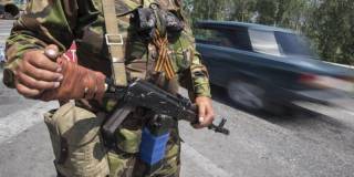Живем за колючей проволокой: жители Донбасса рассказали о конфликтах с боевиками ДНР и ЛНР