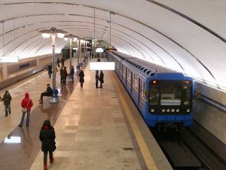 Киевский метрополитен обещает не повышать стоимость проезда. По крайней мере, пока