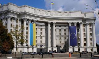 Киев просит украинцев, живущих в Крыму, проигнорировать выборы в Госдуму