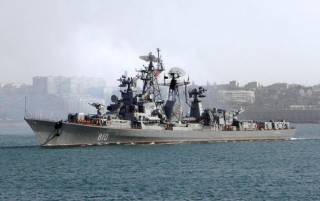 Пограничники обнаружили вблизи государственной границы российский сторожевой корабль