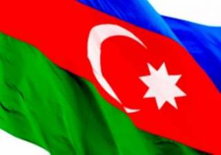 Жители Азербайджана единодушно поддержали продление срока полномочий своего президента до 7 лет