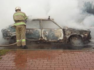 На польской границе в пункте пропуска сгорел автомобиль