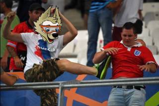 «Забивака, за скрепы убивака»: в России высмеяли официальный логотип Чемпионата мира по футболу