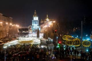 Более миллиона украинцев встретили Новый год на улице