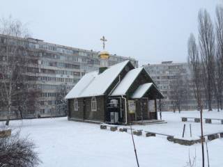 В Киеве кто-то очень настойчиво хочет сжечь церковь УПЦ МП. Пока спасает чудо