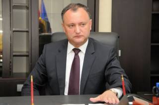 Новый президент Молдовы на глазах у изумленных россиян заявил, что не стоит признавать Крым российским