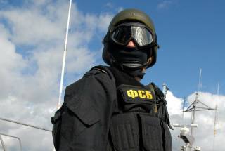 На въезде в аннексированный Крым опять задержали украинца