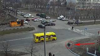 В Киеве у маршрутки на полном ходу отлетело колесо