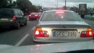 В Украине начали  изымать автомобили с иностранными номерами