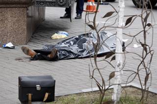 В Сети появилось видео первых секунд после убийства Вороненкова: чем занимается полиция, непонятно